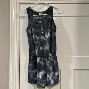 Girls romper size 10/12 (large)